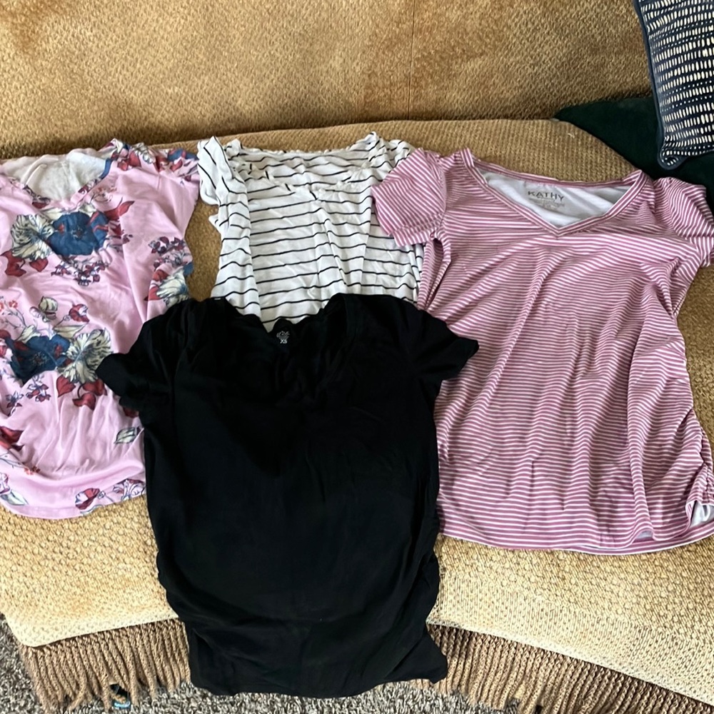 Bundle of for maternity tees